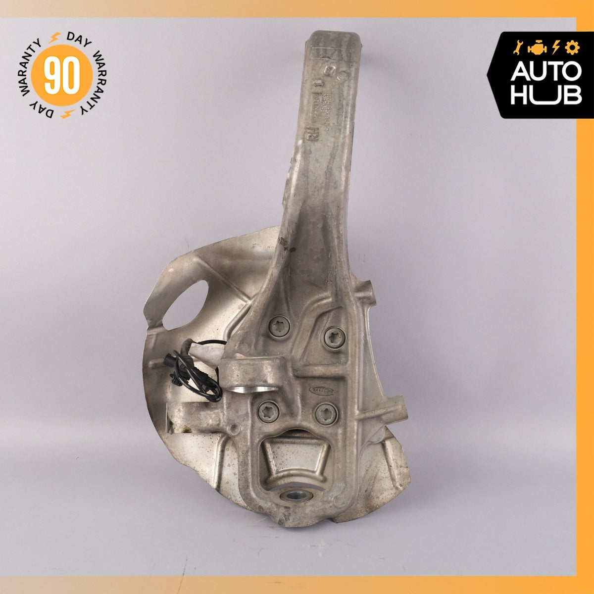 17-19 Alfa Romeo 952 Giulia RWD Front Right Side Spindle Knuckle Hub OEM 56k - photo 9