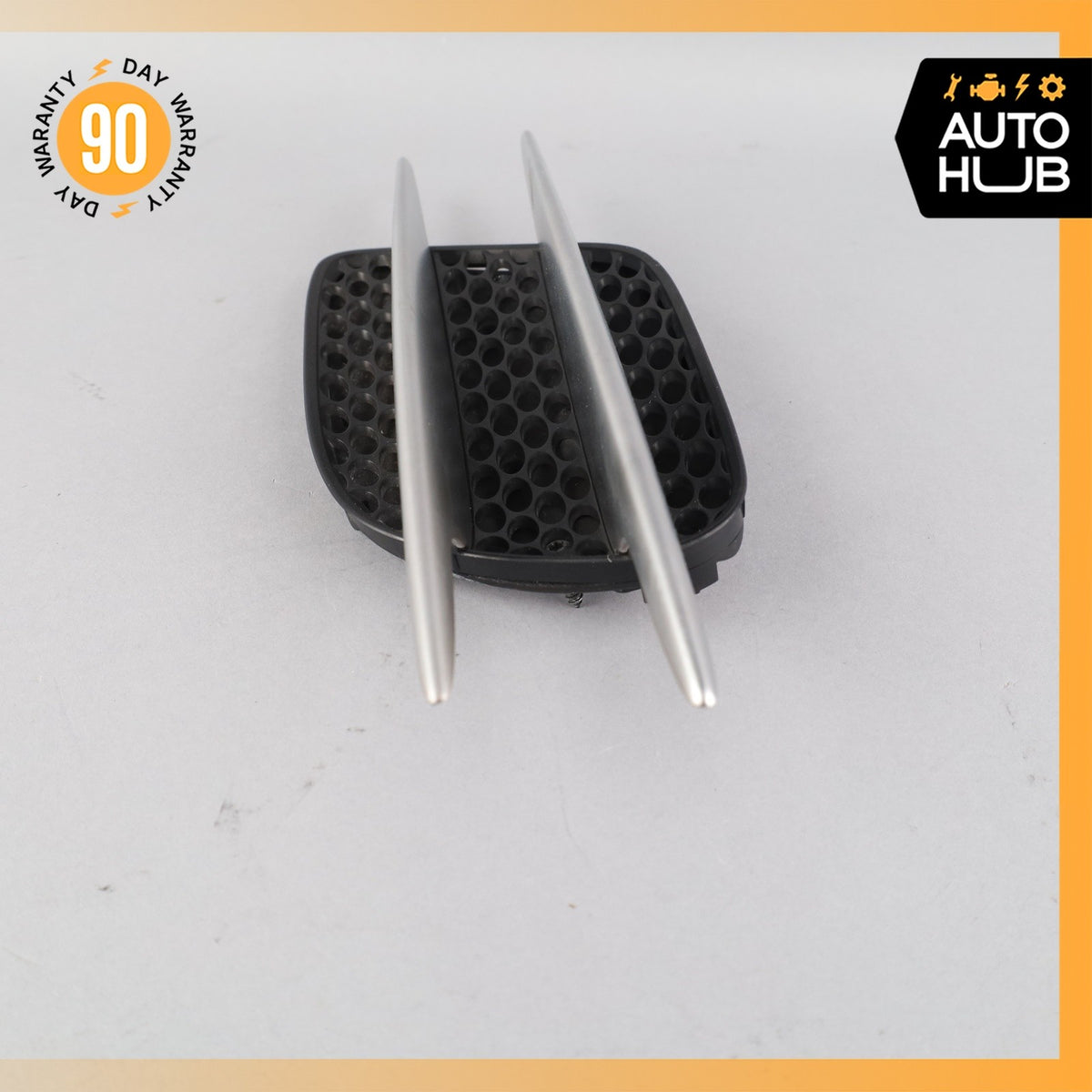 03-08 Mercedes R230 SL500 SL55 AMG SL550 Fender Grill Grille Vent Right Side OEM - photo 8