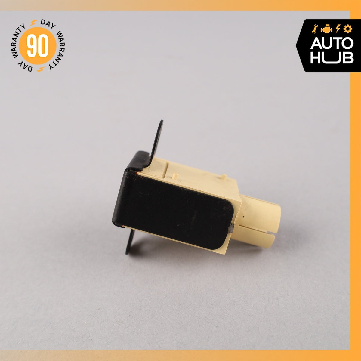 83-89 Rolls Royce Silver Spirit Spur Hazard Warning Light Lamp Switch OEM 40k - photo 3