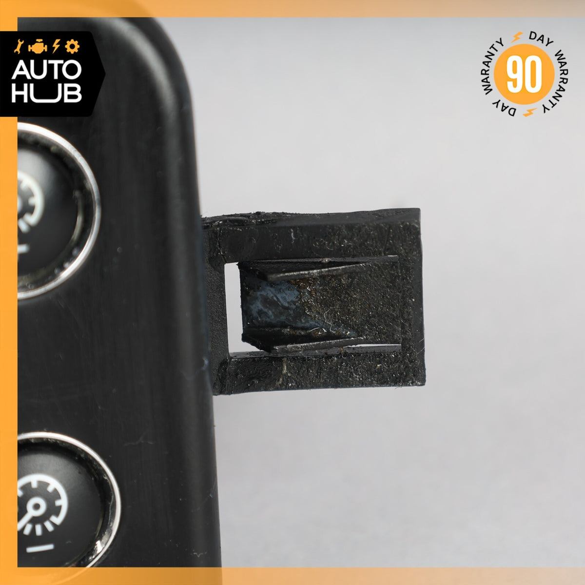 03-08 Maserati Quattroporte S Dashboard Dash Control Switch Panel OEM - photo 4