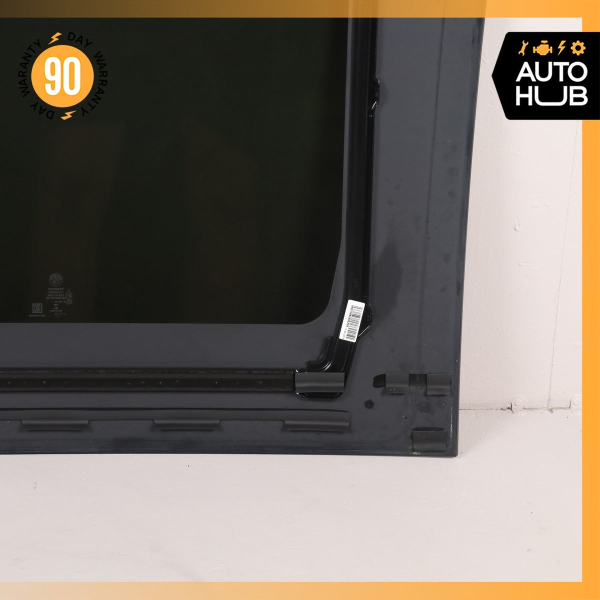 17-26 Alfa Romeo 952 Giulia Front Panoramic Roof Glass 77368202 OEM 56k - photo 14
