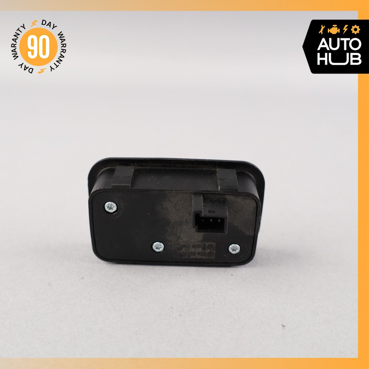 07-20 Mercedes W212 E350 S400 Trunk Lock Close Button Switch 2208211479 OEM - photo 6