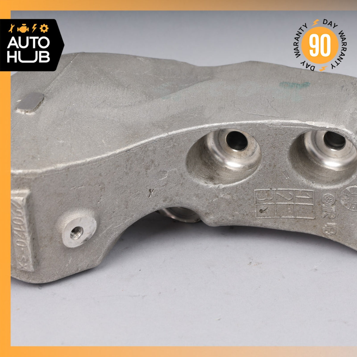 14-18 Maserati Ghibli 3.0L Engine Motor Bracket Mount Left Driver Side OEM 51k - photo 4