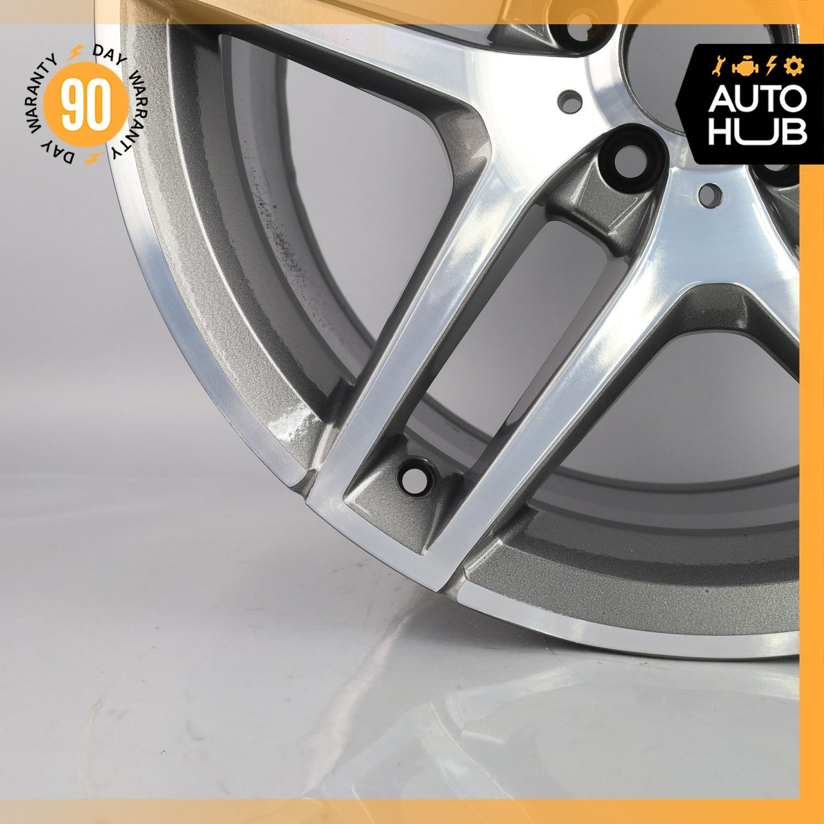 Mercedes W222 S550 S63 AMG 9.5 x 19 19" Rear Wheel Rim 2224010100 OEM - photo 5