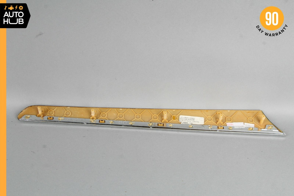 06-10 Mercedes W251 R350 R500 Rear Left Door Panel Bezel Trim 2517300522 OEM - photo 7