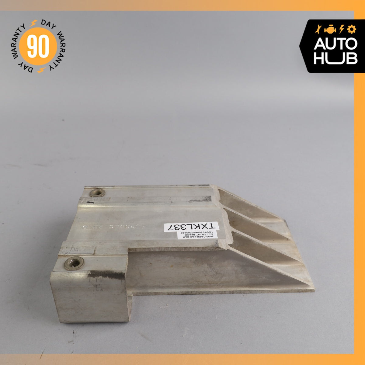 04-09 Cadillac XLR Front Right Side Reinforcement Extension Bar Bracket OEM - photo 4
