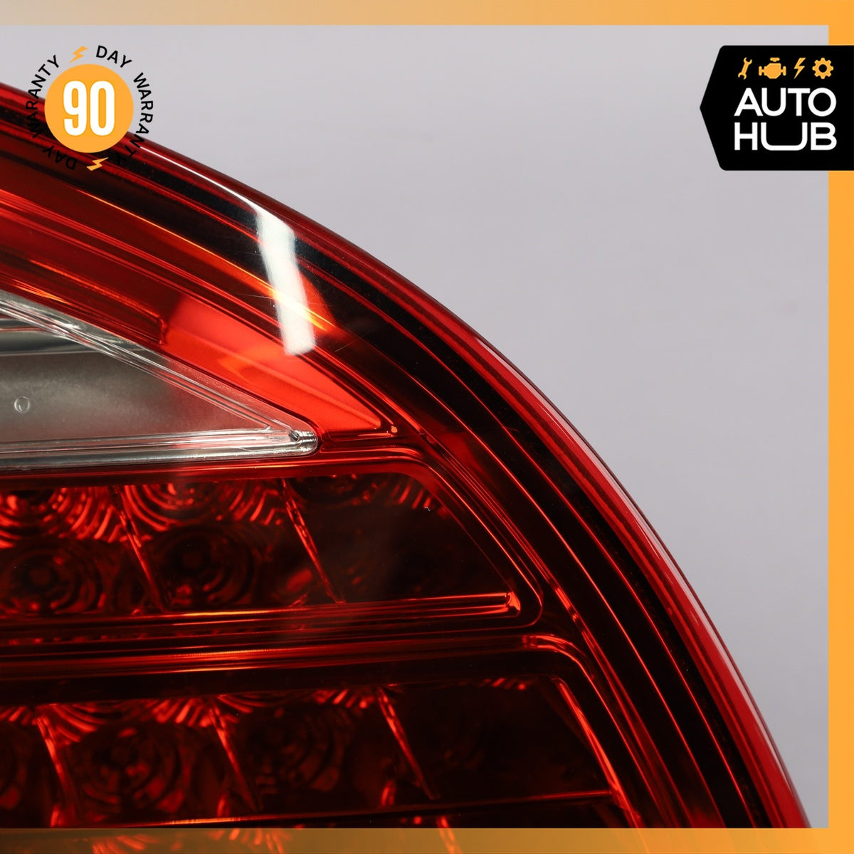 11-14 Porsche Cayenne 958 VR6 Left Driver Side Inner Tail Light Lamp OEM 94k - photo 4