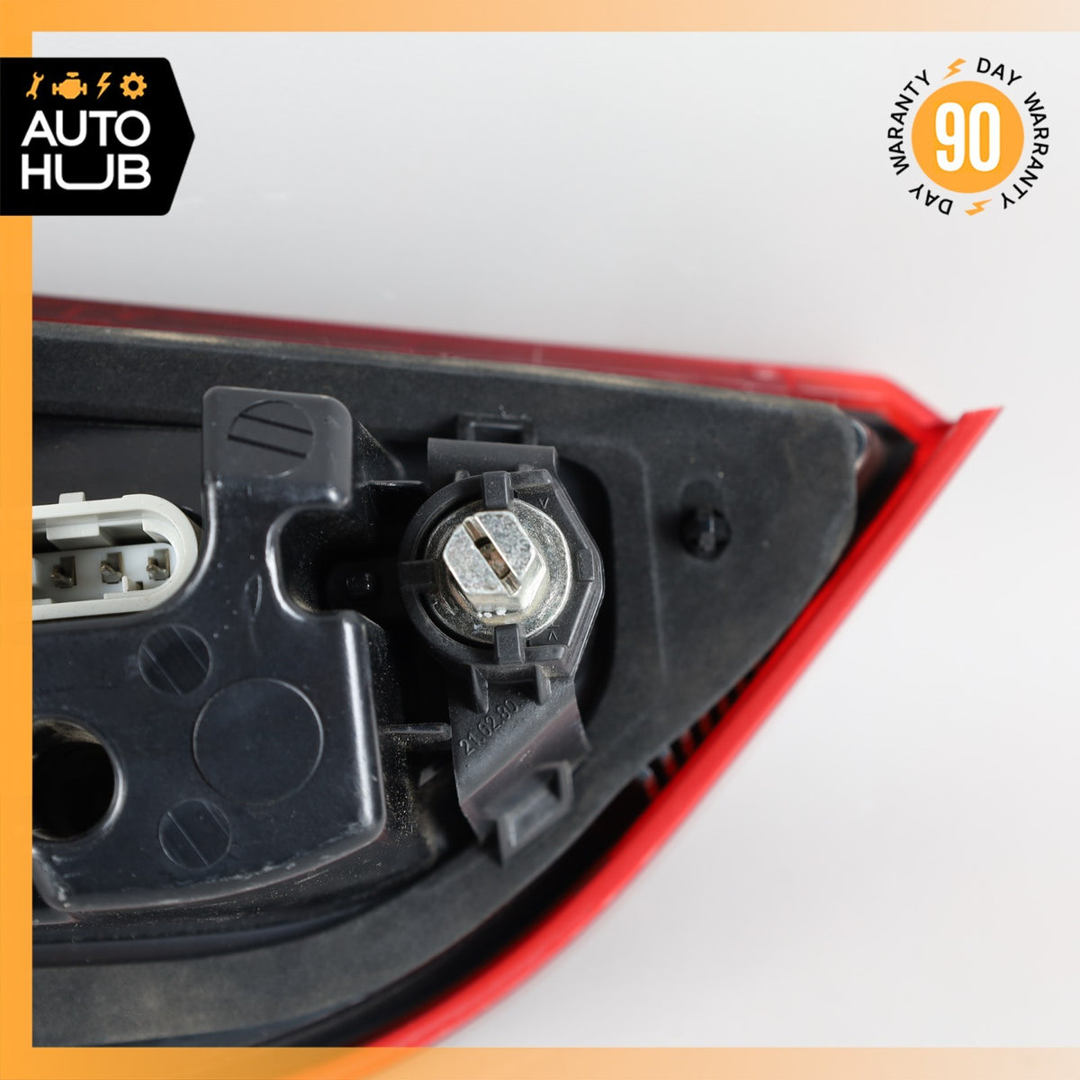 14-20 Maserati Quattroporte M156 Right Side Inner Tail Light Lamp 670009228 OEM - photo 11