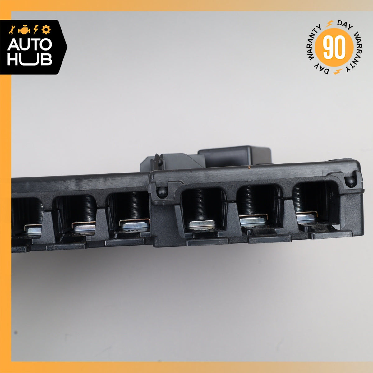 15-19 Mercedes X253 GLC300 C300 Fuse Box Distribution Box 2055402850 OEM - photo 4
