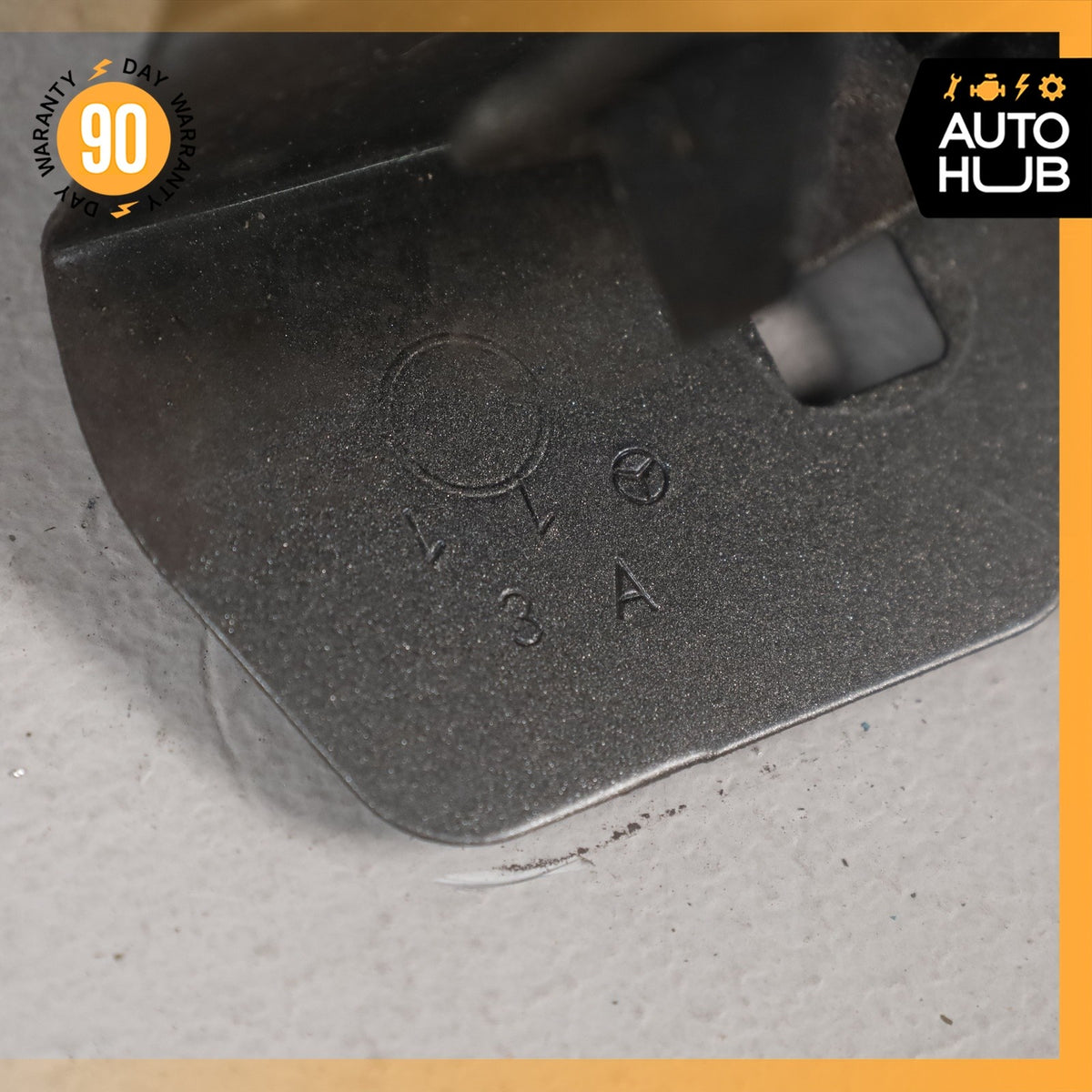 06-11 Mercedes W219 CLS550 CLS55 AMG Left Driver Side Fender Assembly OEM - photo 13