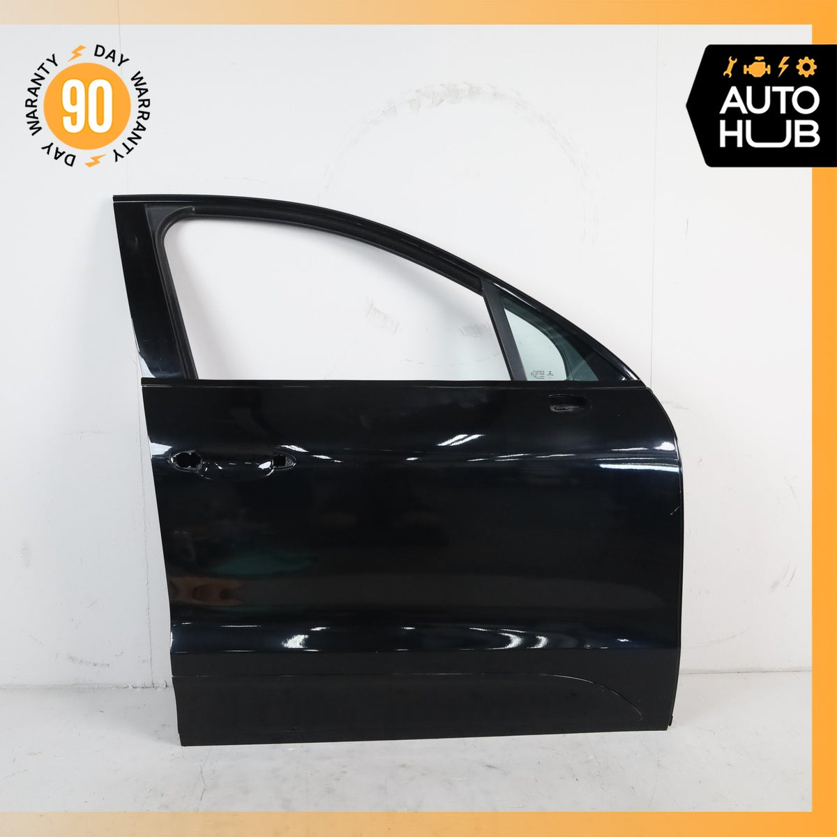 15-25 Porsche Macan 95B Front Right Passenger Side Door Shell Black OEM 74k - photo 1