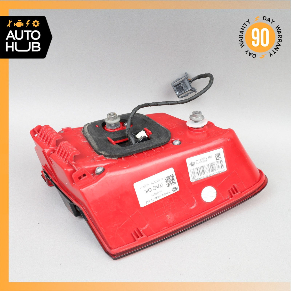 15-18 Porsche Macan 95B Rear Right Passenger Side Inner Tail Light Lamp OEM 70k - photo 15