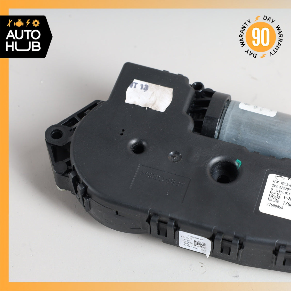 Mercedes X253 GLC300 Rear Side Window Glass Wiper Motor OEM - photo 3
