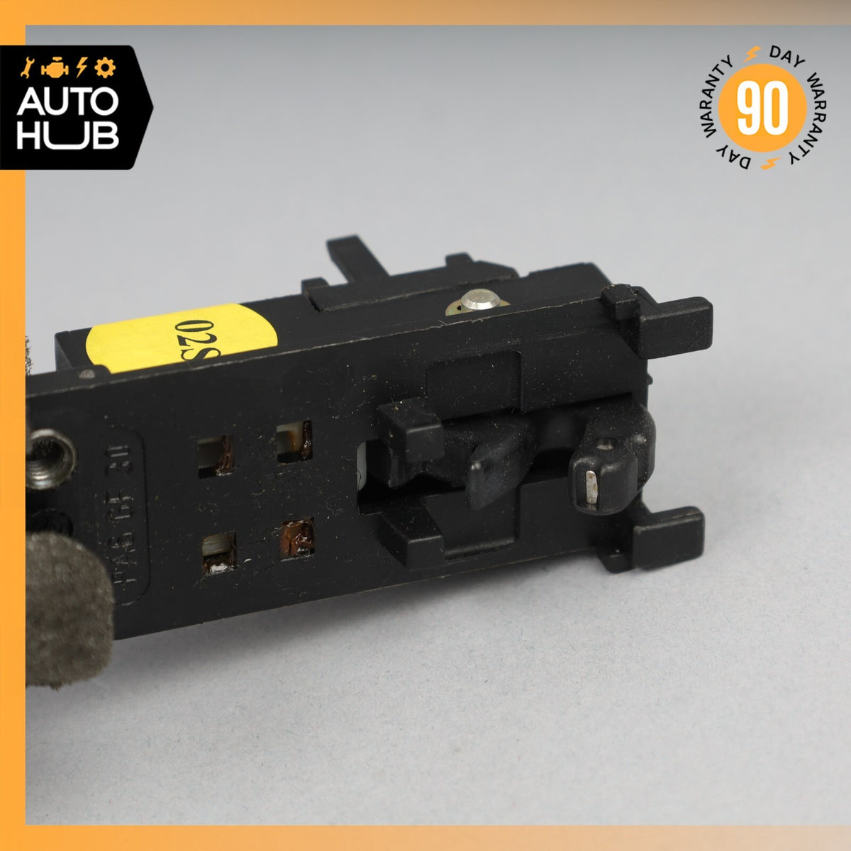 03-06 Bentley Continental Flying Spur GT Fuse Box Opening Handle 3D0857147 OEM - photo 11