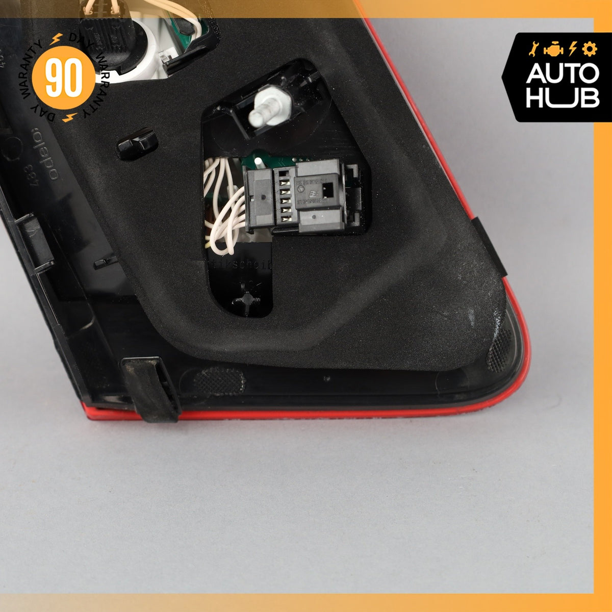 10-13 Mercedes W212 E350 E400 E550 Inner Tail Light Lamp Rear Right Side OEM 67k - photo 9