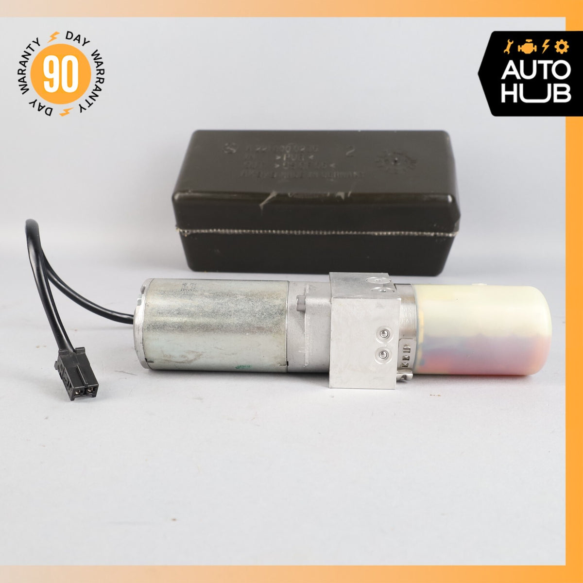 Mercedes W221 S400 Trunk Lid Locking Hydraulic Pull Down Pump w/ Foam Case OEM - photo 6