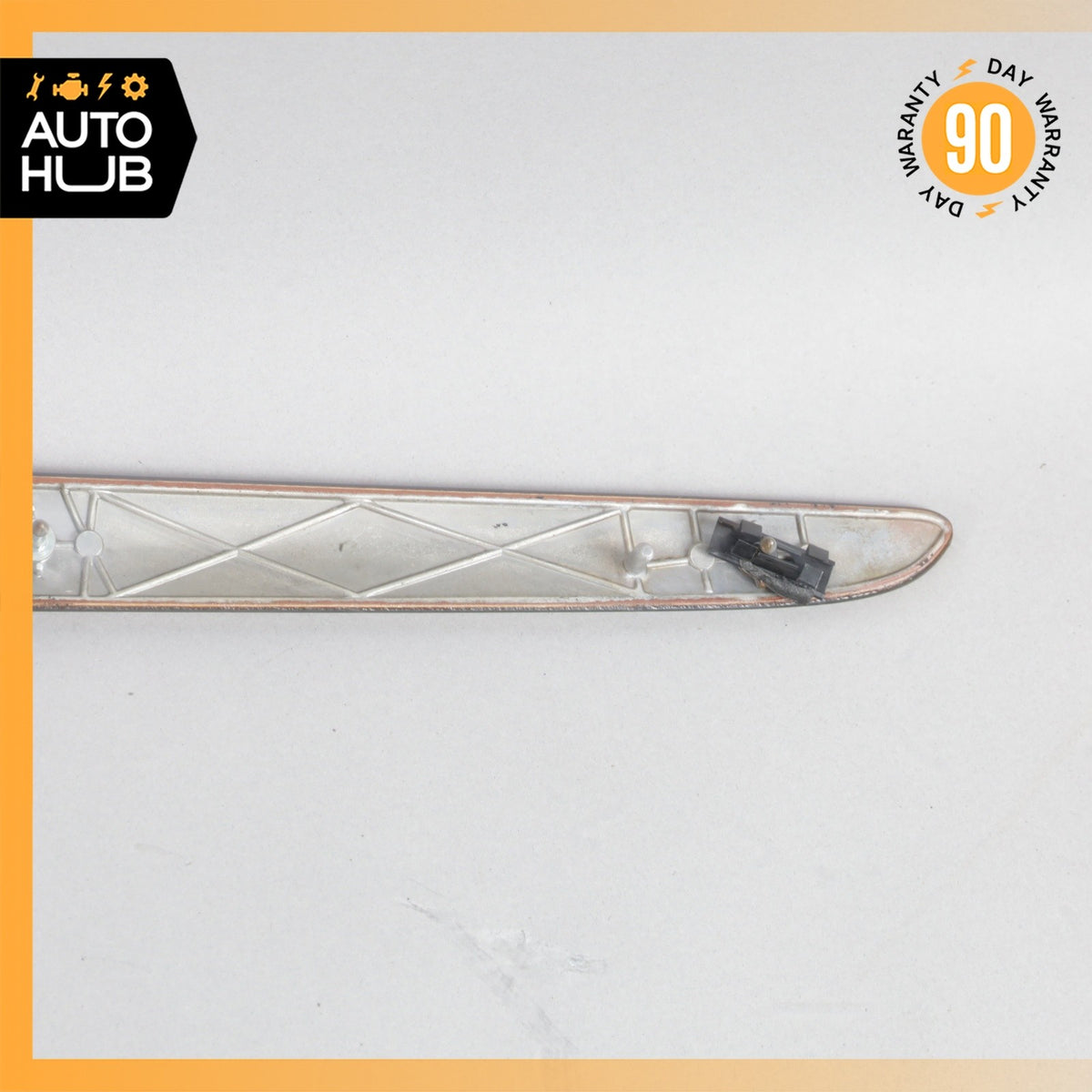 08-19 Maserati GranTurismo M145 Front Left Driver Side Door Panel Trim Wood OEM - photo 9