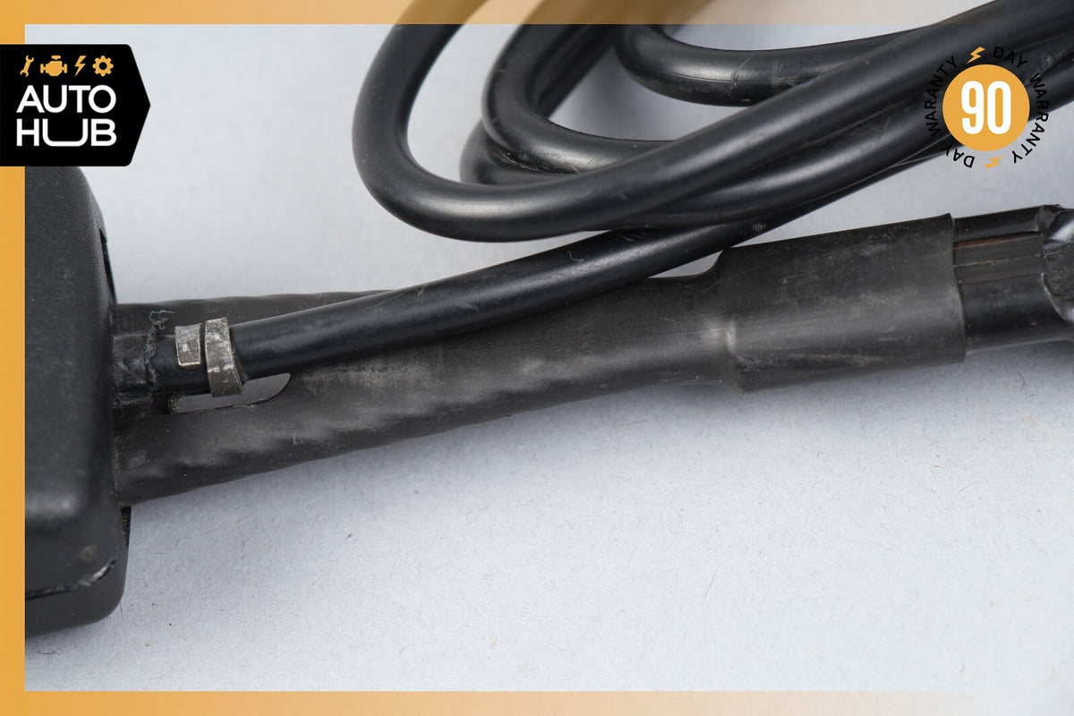 Mercedes W211 E350 E320 CLS500  Front Right Passenger Side Seat Belt Buckle OEM - photo 3