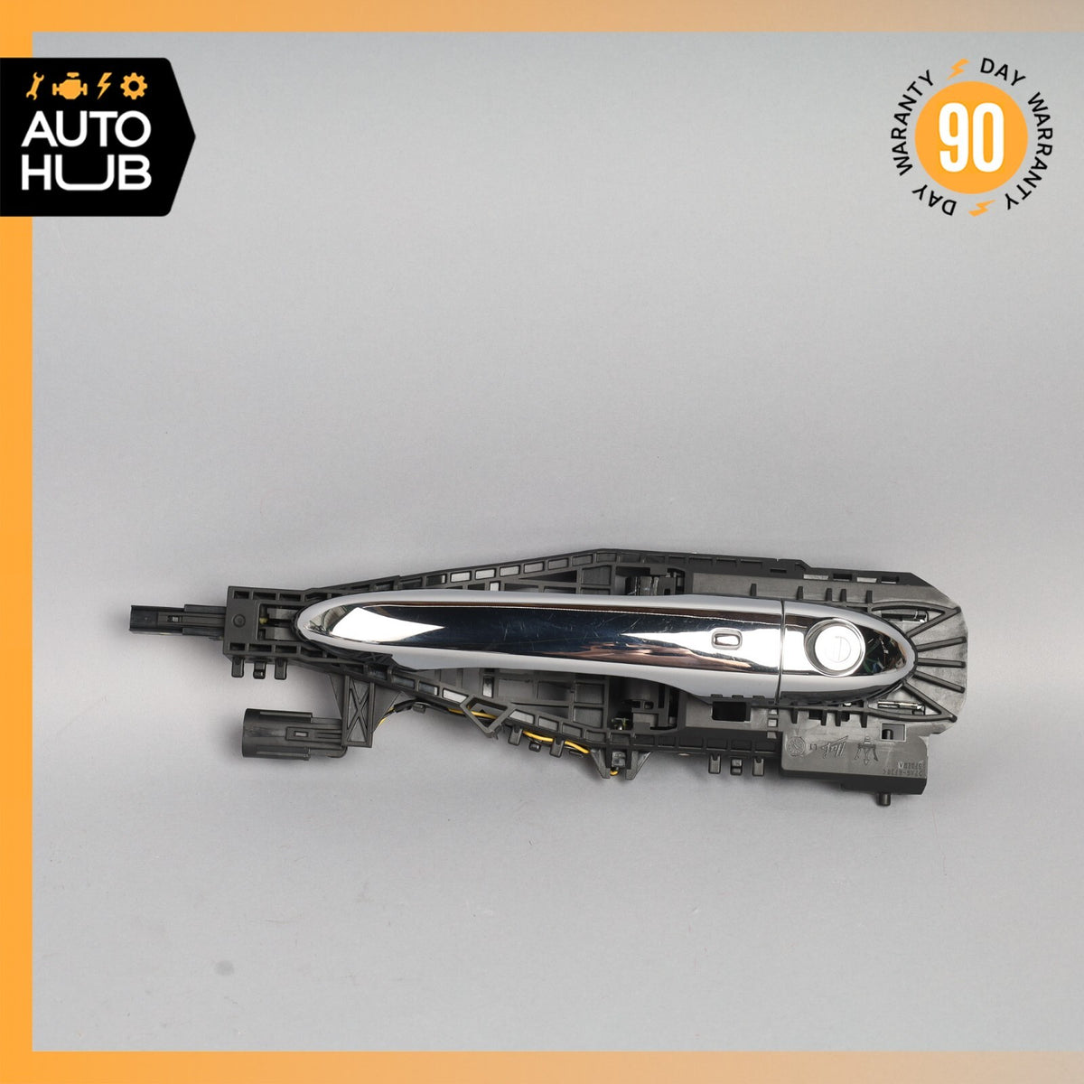 Maserati Levante S M161 Front Left Driver Side Exterior Door Handle OEM 26k - photo 1
