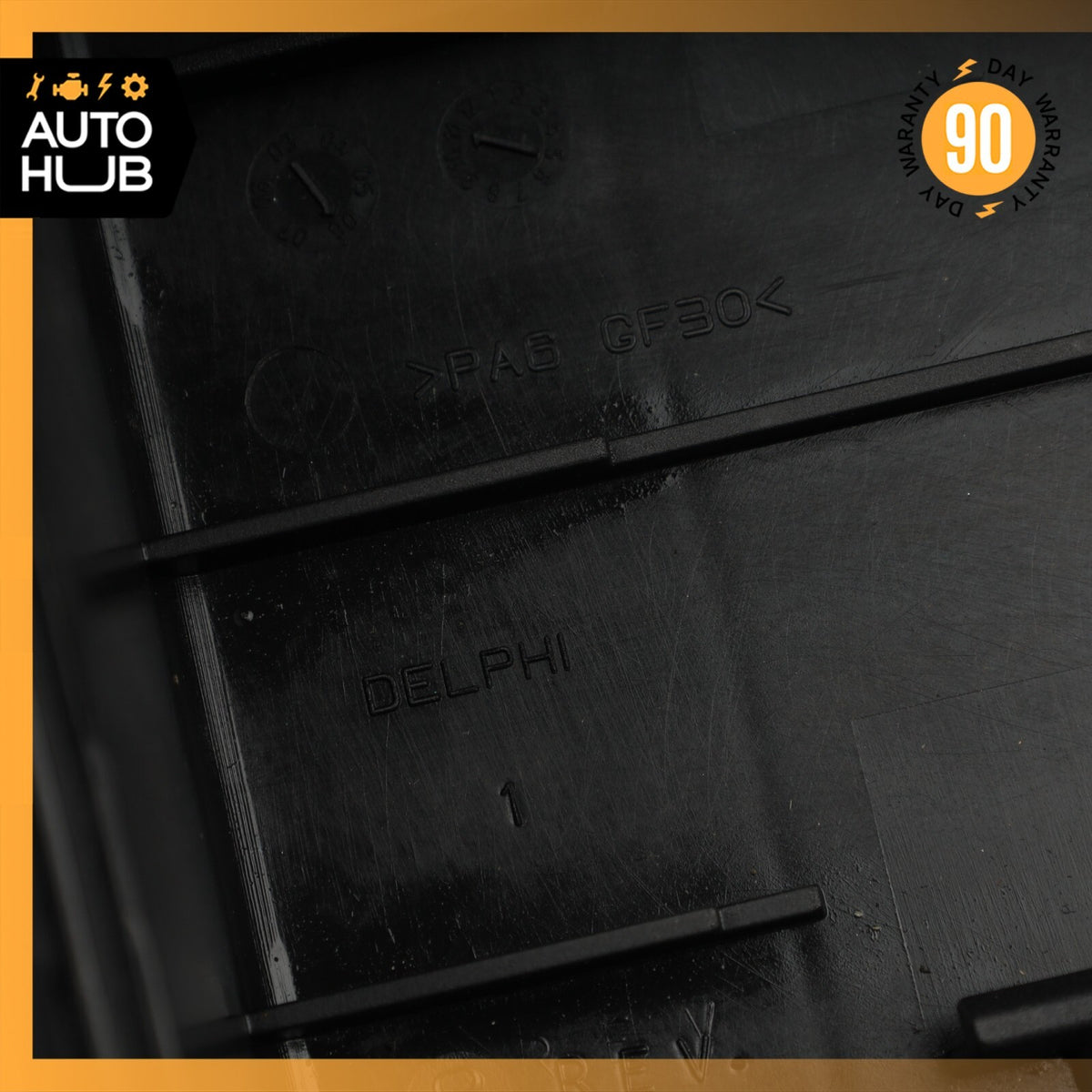 04-19 Maserati Quattroporte M139 Engine Fusebox Control Module Bay Cover OEM - photo 9