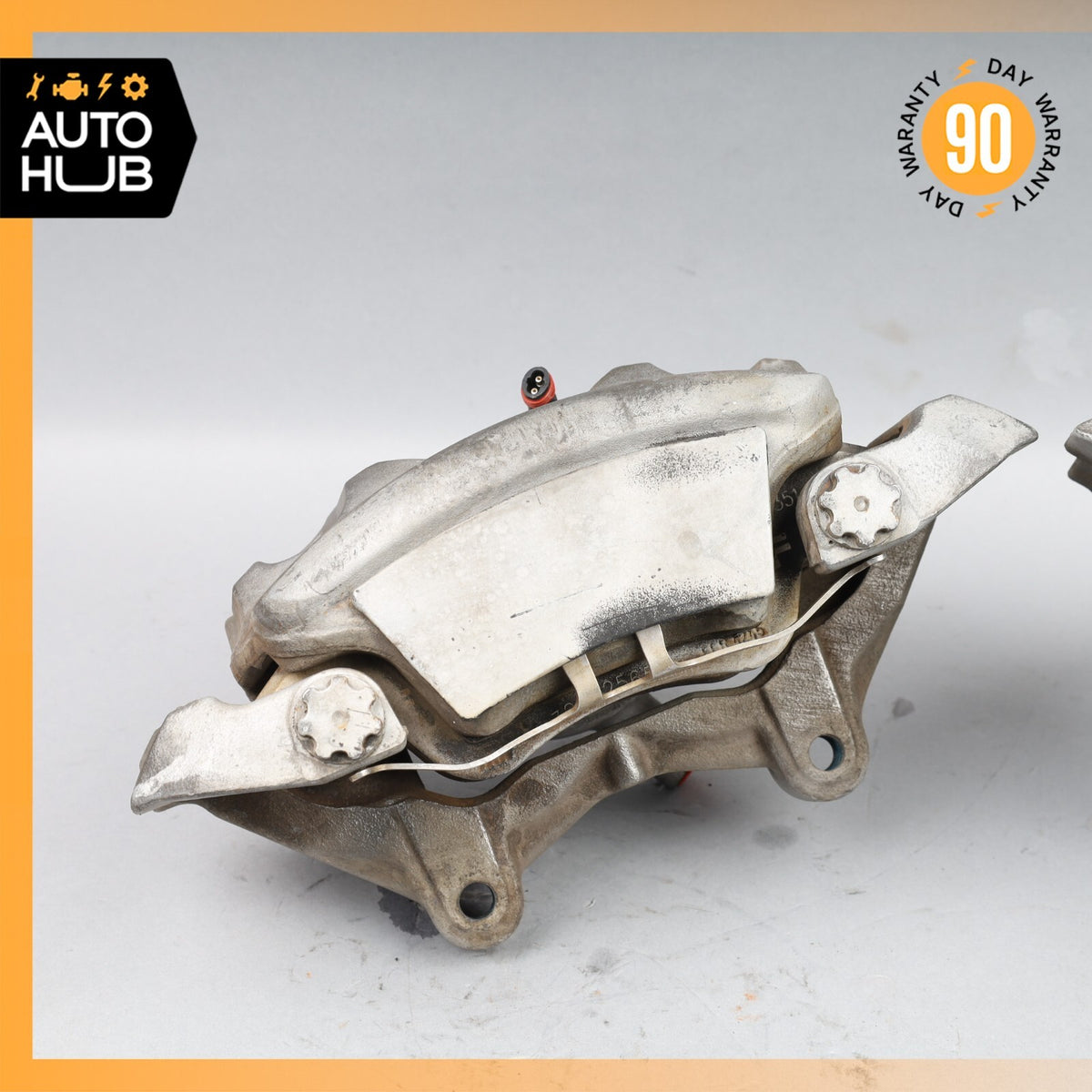 10-20 Mercedes W207 E550 SLK350 RWD Front Brake Calipers Left and Right Set OEM - photo 3
