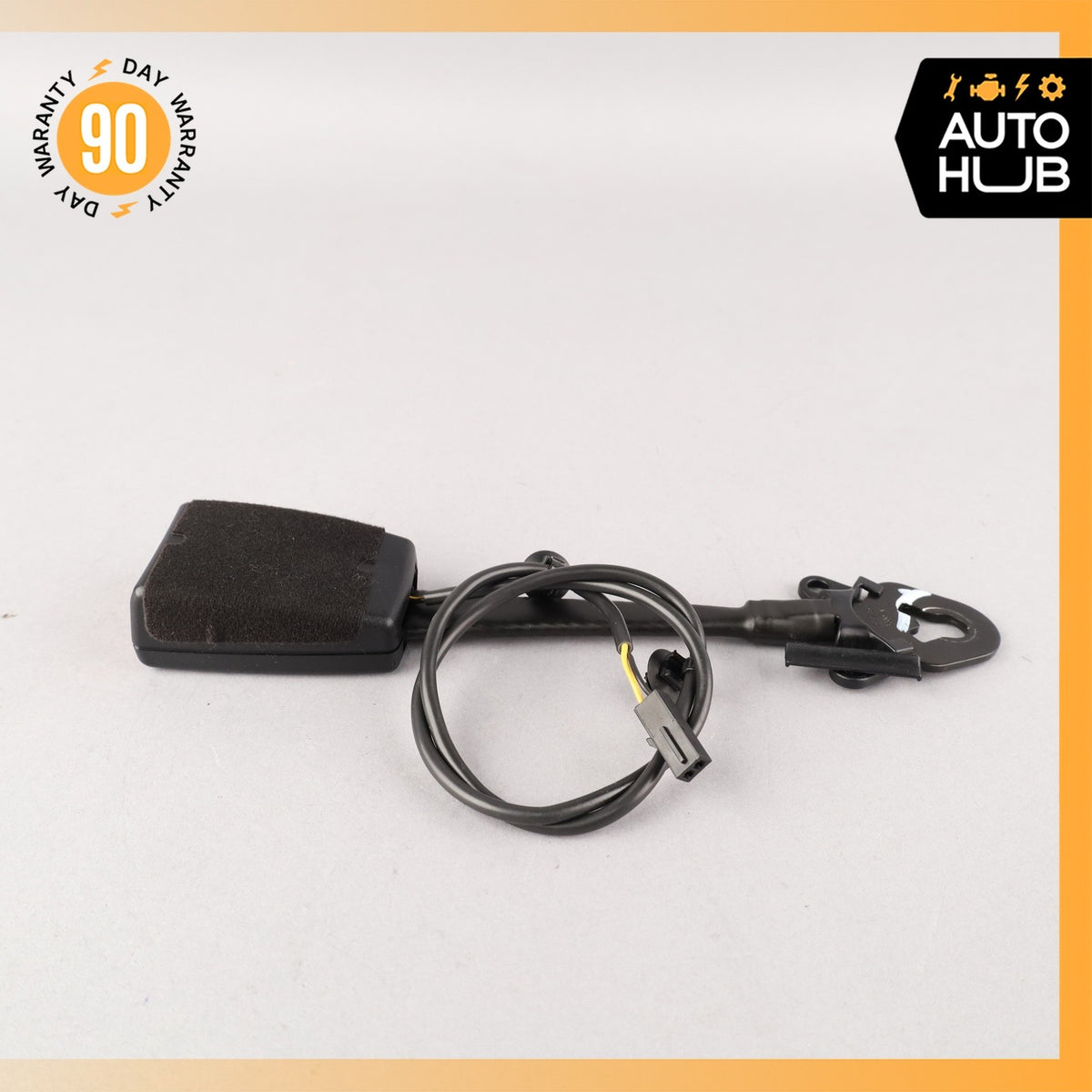 Porsche Macan 95B S Front Left or Right Side Seat Belt Buckle Black OEM 74k - photo 3