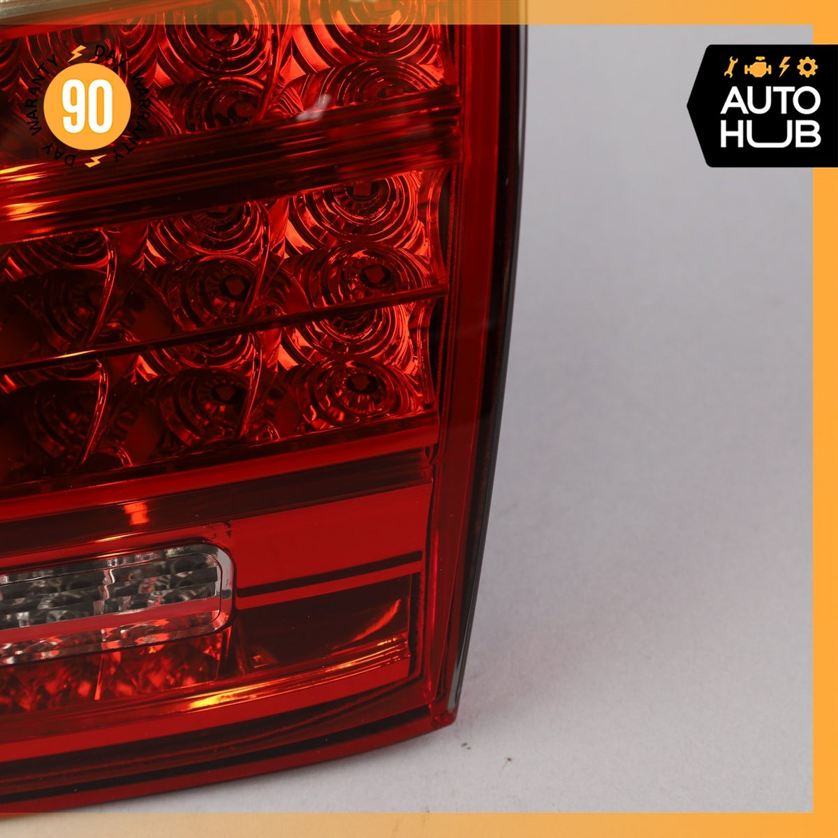 11-14 Porsche Cayenne 958 Rear Right Side Inner Tail Light Lamp OEM 78k - photo 4