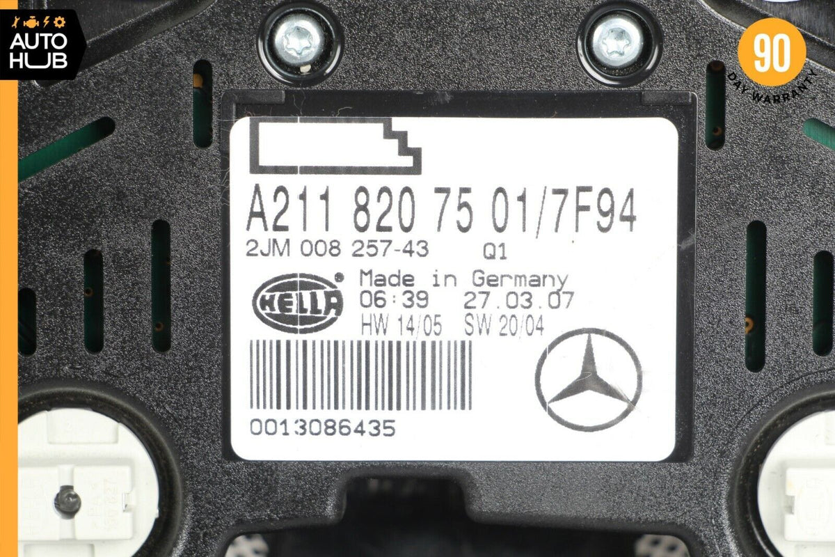03-11 Mercedes W211 E350 CLS500 Rear Overhead Dome Light Gray 2118207501 OEM - photo 11