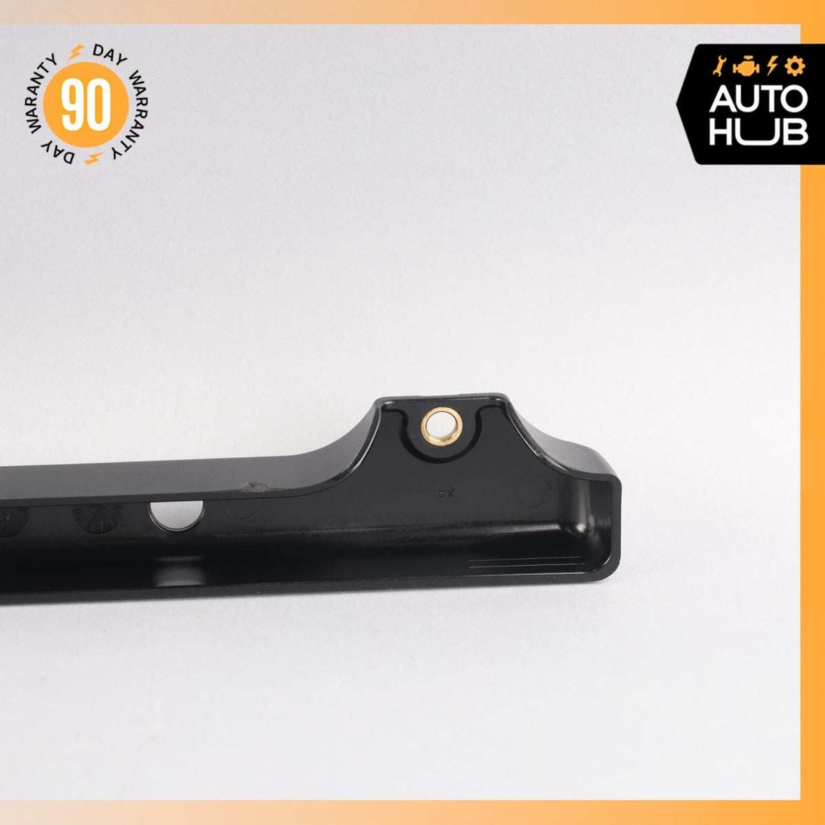 02-07 Maserati M138 Coupe 4200 Left Driver Side Fuel Rail Insulation Cover OEM - photo 6