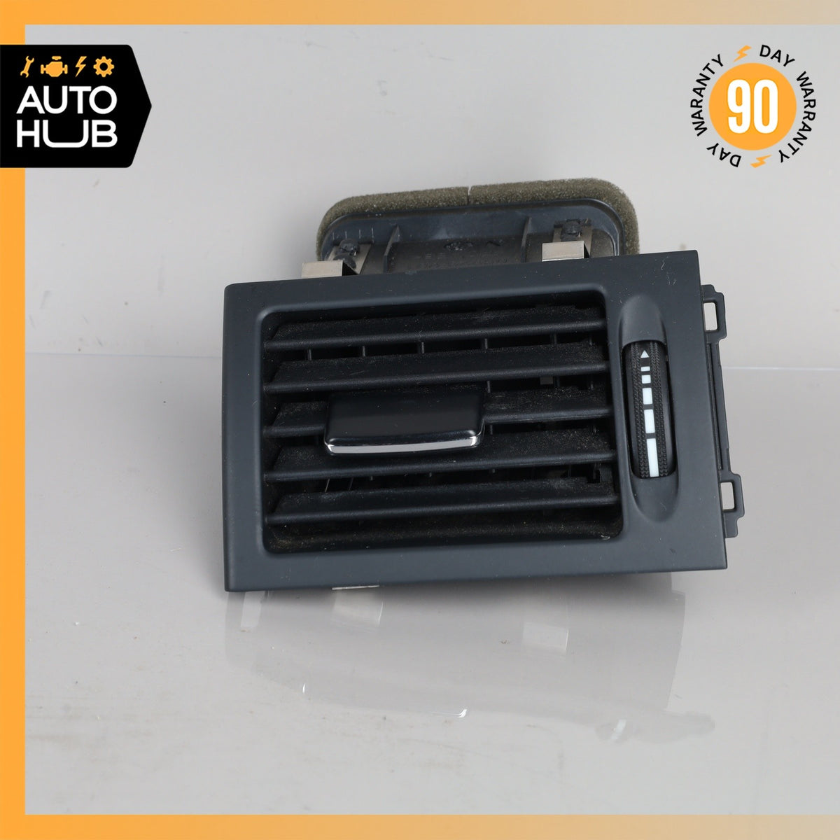 08-11 Mercedes W204 C63 AMG C350 Dash AC A/C Air Vent Grill Left Side OEM - photo 2