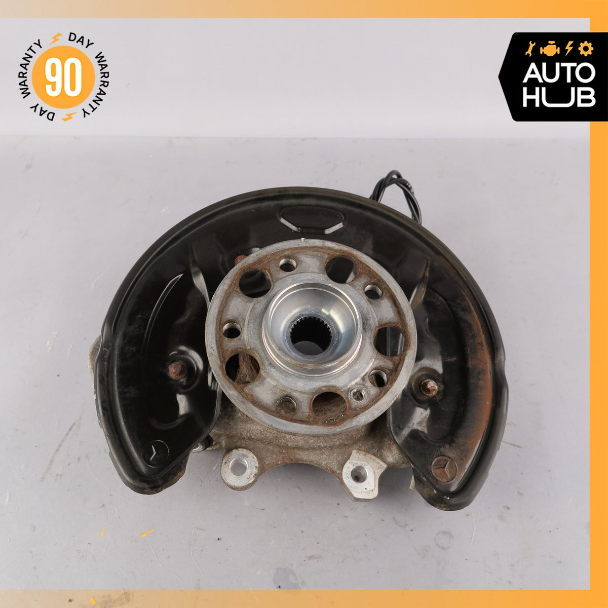 15-20 Mercedes W205 C300 C350e Rear Left Side Spindle Knuckle Hub OEM - photo 2