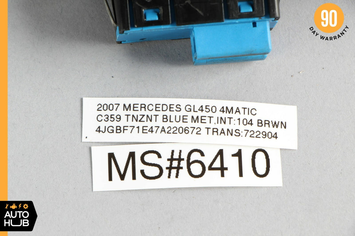 06-12 Mercedes X164 GL450 GL550 3rd Row Right Seat Folding Power Switch Button - photo 6