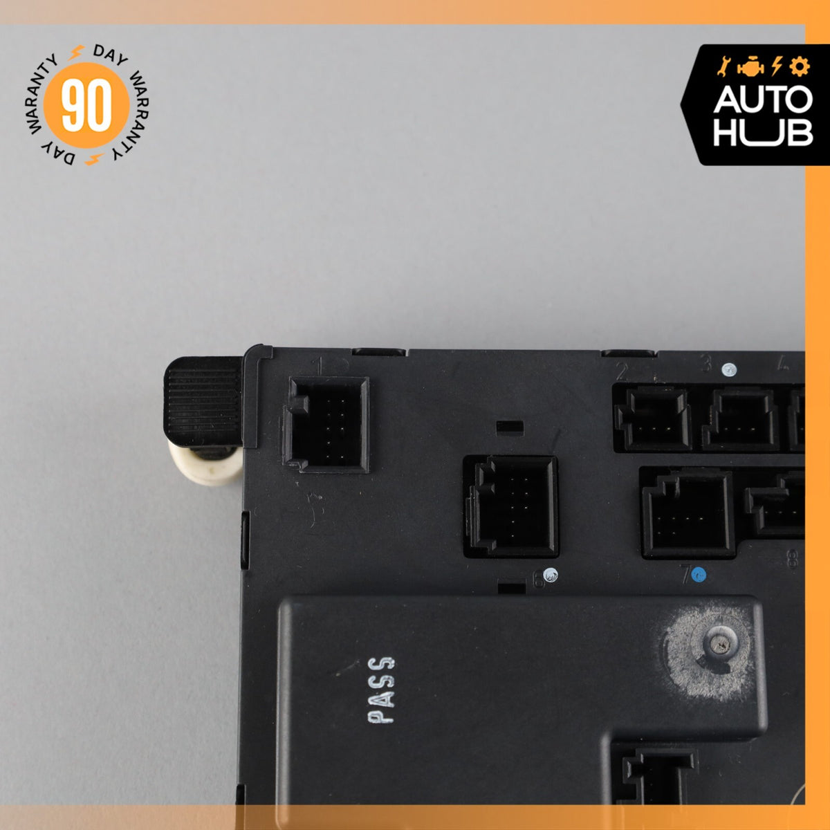 06-11 Mercedes W219 CLS550 CLS500 CLS55 Door Control Module Front Right Side OEM - photo 6