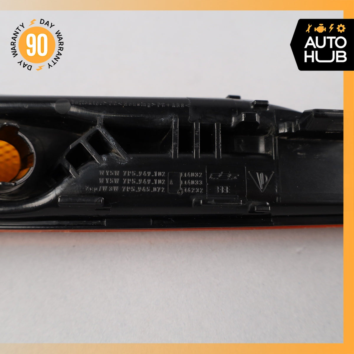 11-14 Porsche Cayenne 958 Front Right Passenger Side Marker Light OEM - photo 12