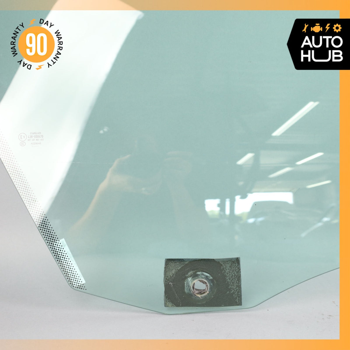 06-17 Aston Martin V8 V12 Vantage Coupe Front Right Side Door Window Glass OEM - photo 5