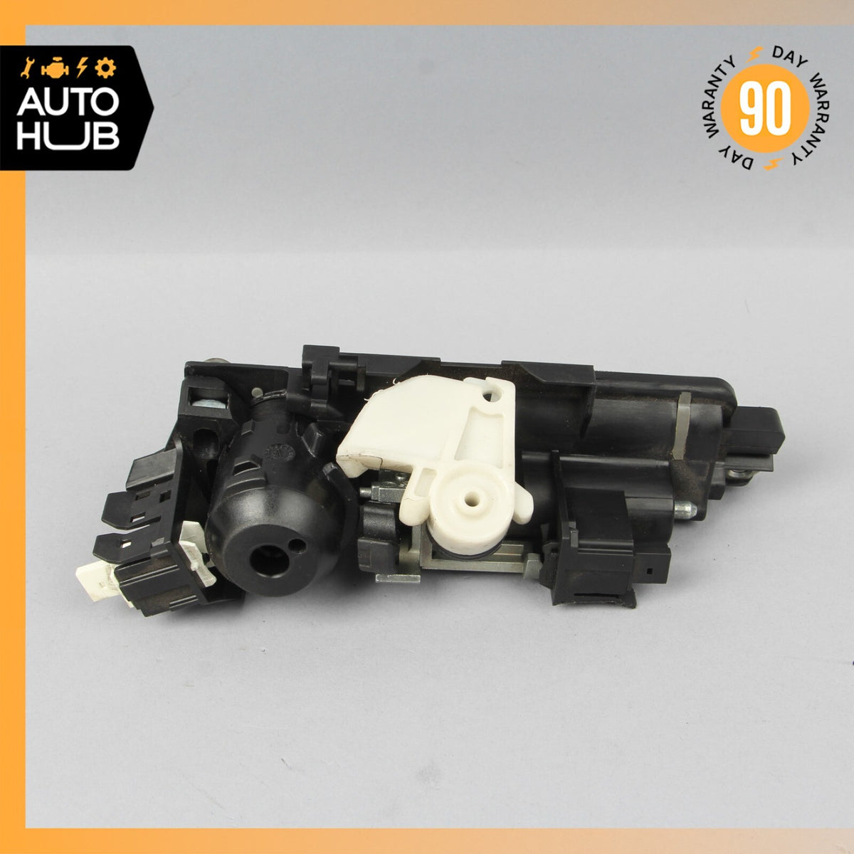 01-09 Mercedes W209 CLK550 C230 E350 Trunk Lid Lock Latch Handle 2037500893 OEM - photo 8