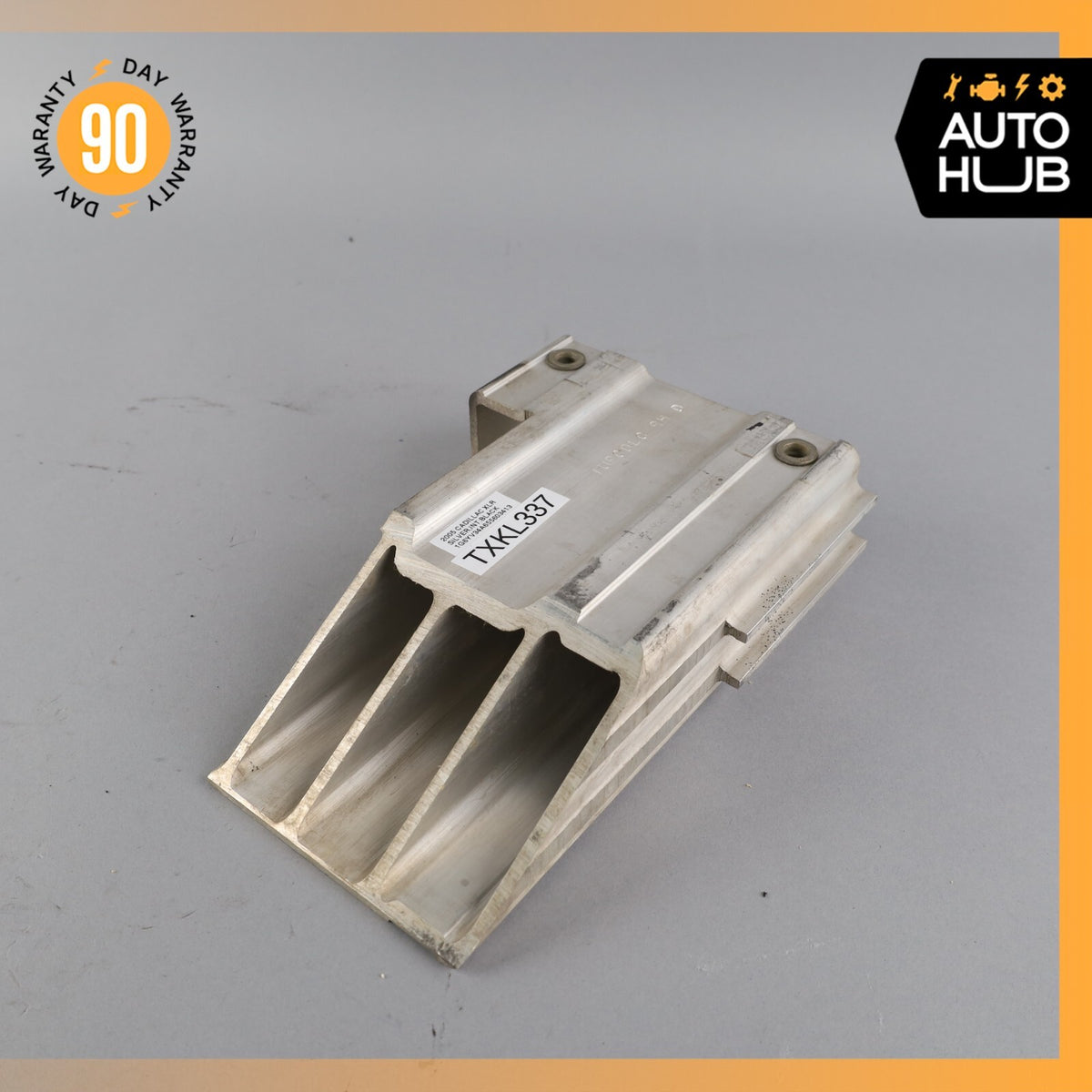 04-09 Cadillac XLR Front Right Side Reinforcement Extension Bar Bracket OEM - photo 1