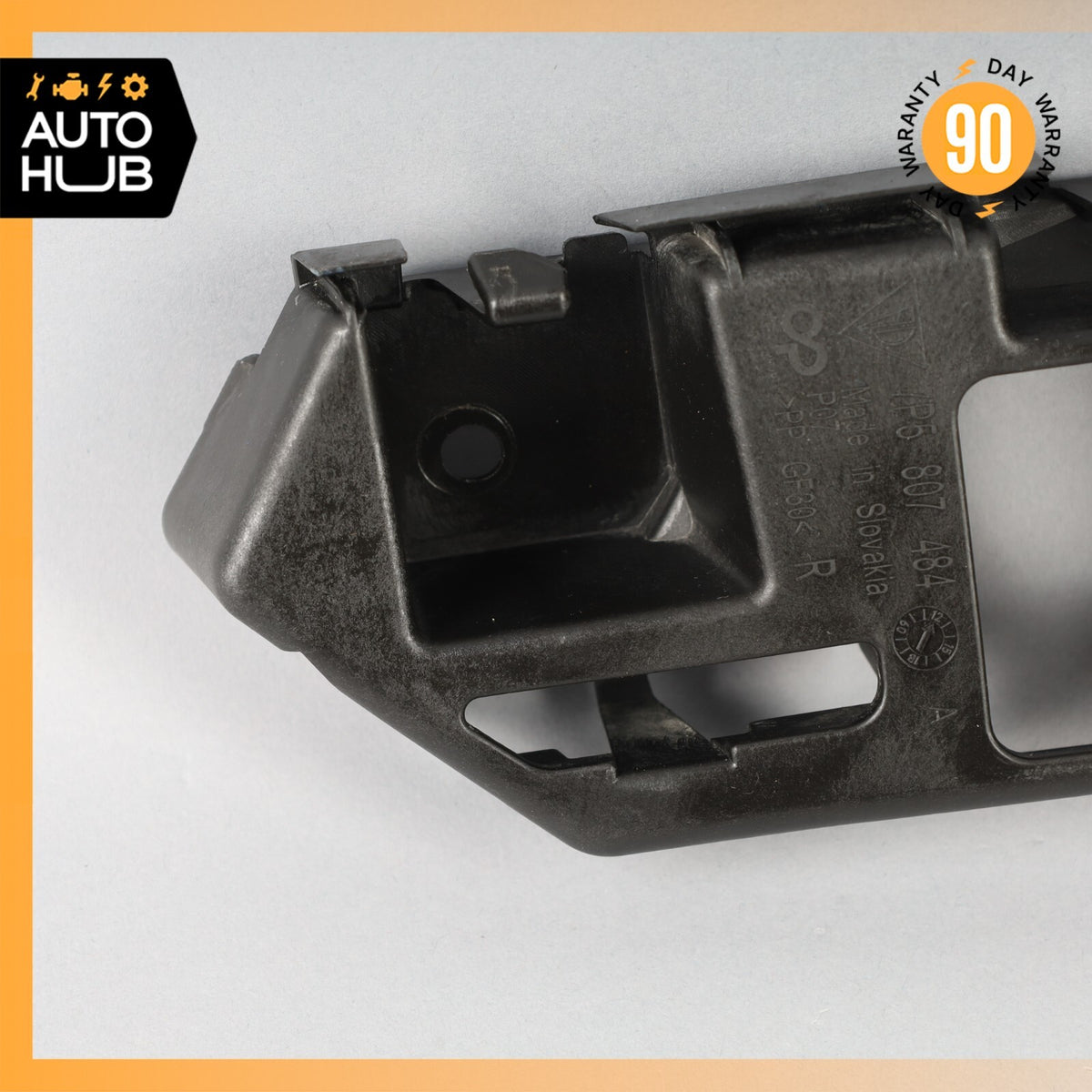 2012 Porsche Cayenne 958 Rear Right Passenger Bumper Mount Bracket OEM - photo 2