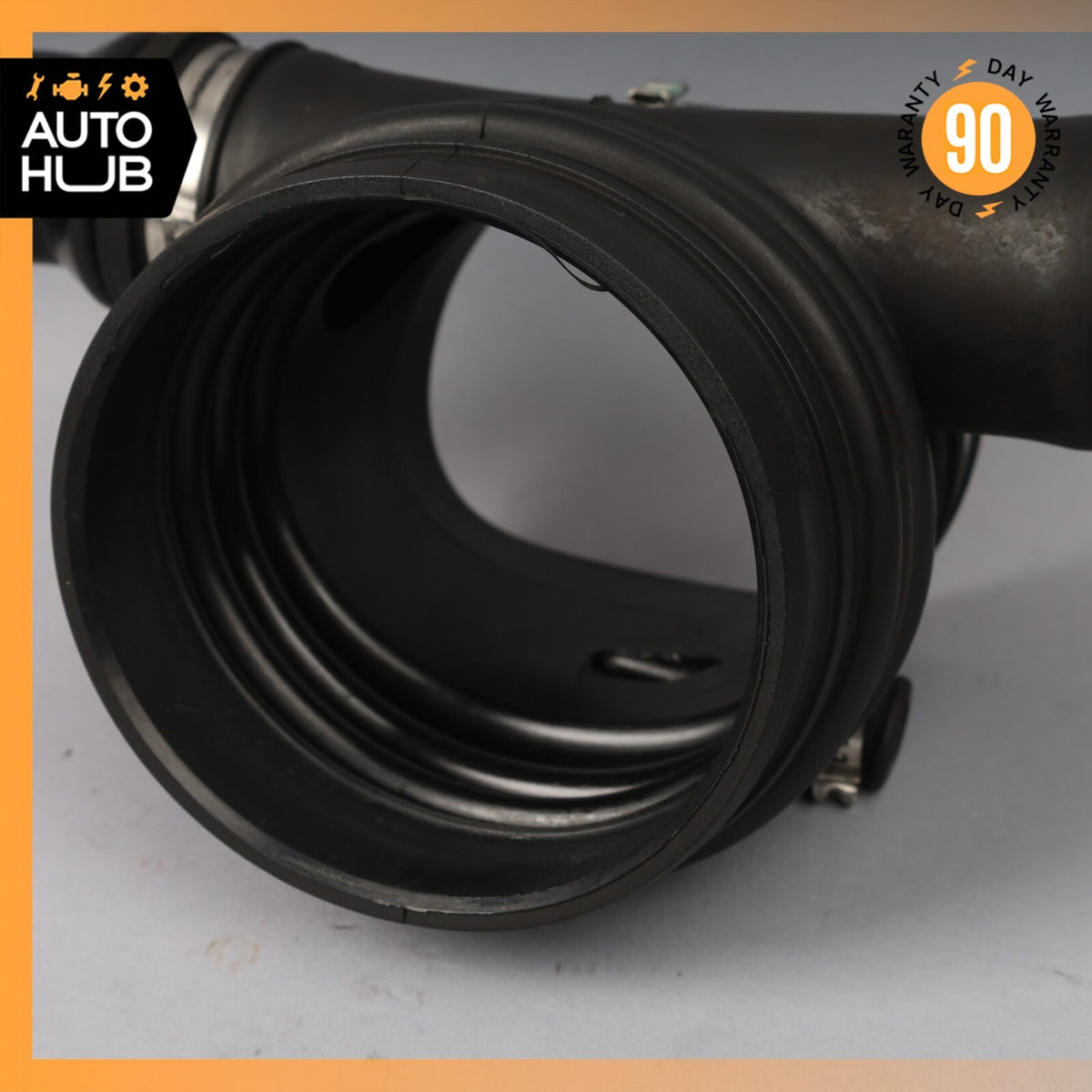 04-19 Maserati Quattroporte GranCabrio F136 Air Intake Duct Pipe Hose 215889 OEM - photo 3