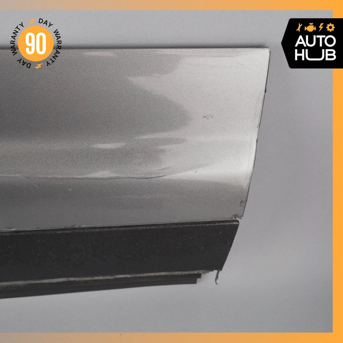 11-18 Porsche Cayenne 958 Turbo Front Right Side Lower Door Molding OEM - photo 5