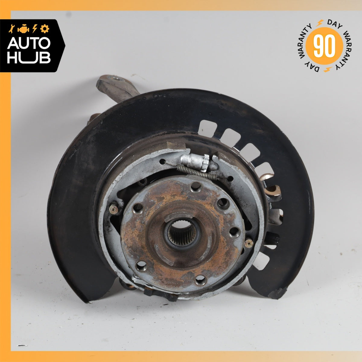 Porsche Cayenne 955 Rear Right Side Spindle Knuckle Hub w/ Shield OEM - photo 1