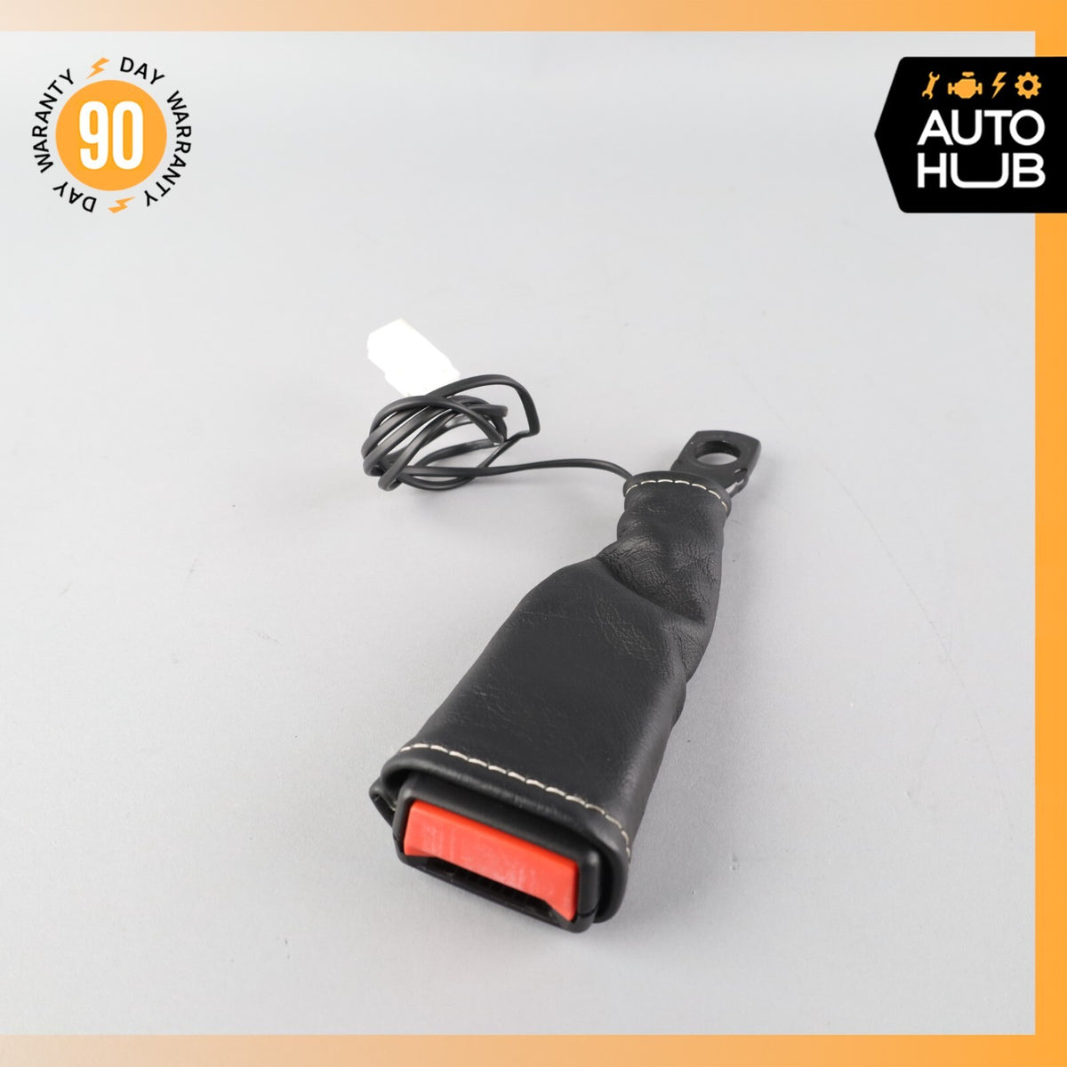 08-19 Maserati GranTurismo M145 Front Left or Right Seat Belt Buckle Black OEM - photo 1