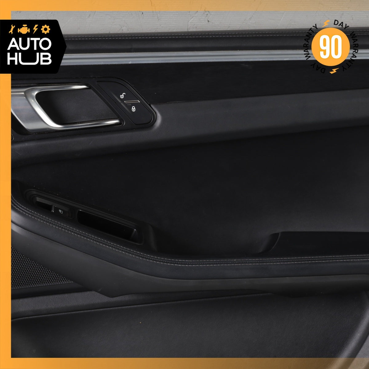 15-24 Porsche Macan 95B Front Right Side Interior Door Panel Leather OEM 44k - photo 3