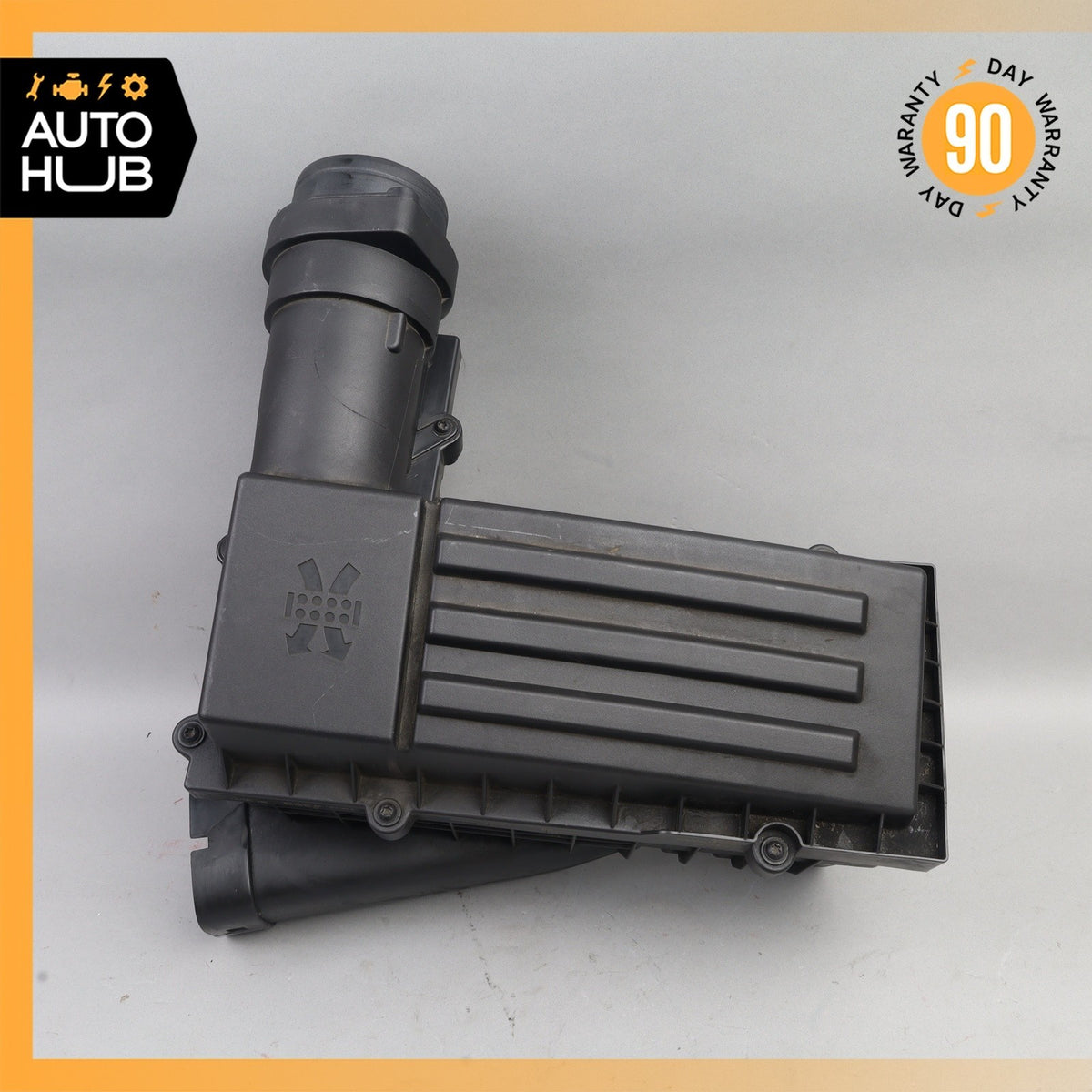 Audi 8J TT 2.0L Engine Air Intake Cleaner Filter Box Housing 1K0129607AG OEM - photo 2
