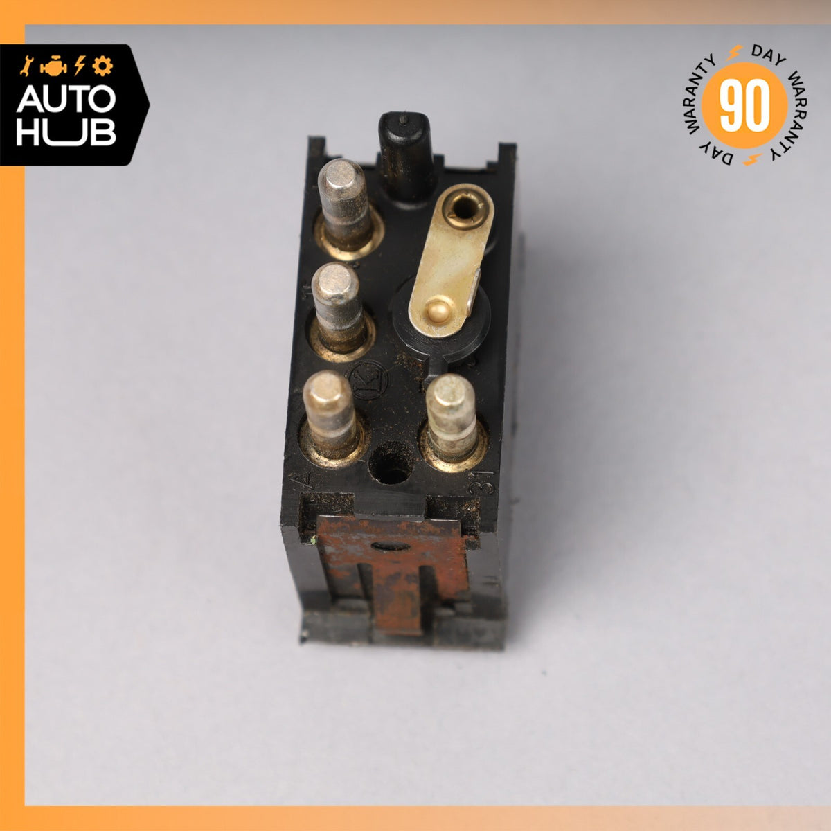 72-89 Mercedes R107 450SL 350SL Heated Rear Window Pane Switch 0008206010 OEM - photo 4