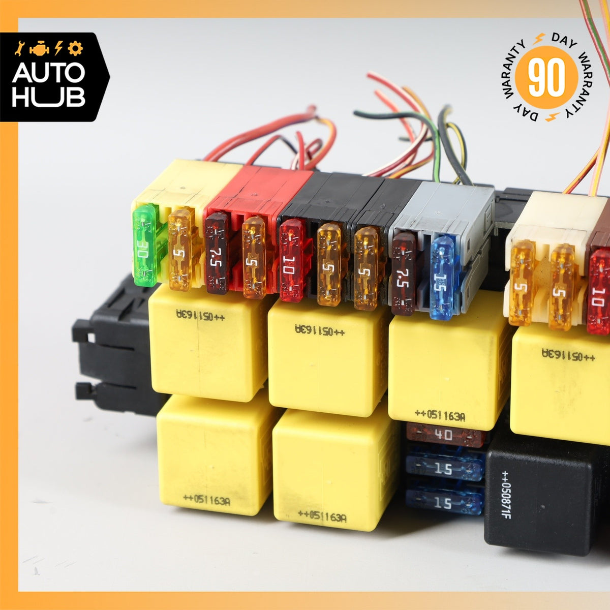 03-12 Mercedes R230 SL500 SL55 AMG Front Left SAM Fuse Box Control Module OEM - photo 3