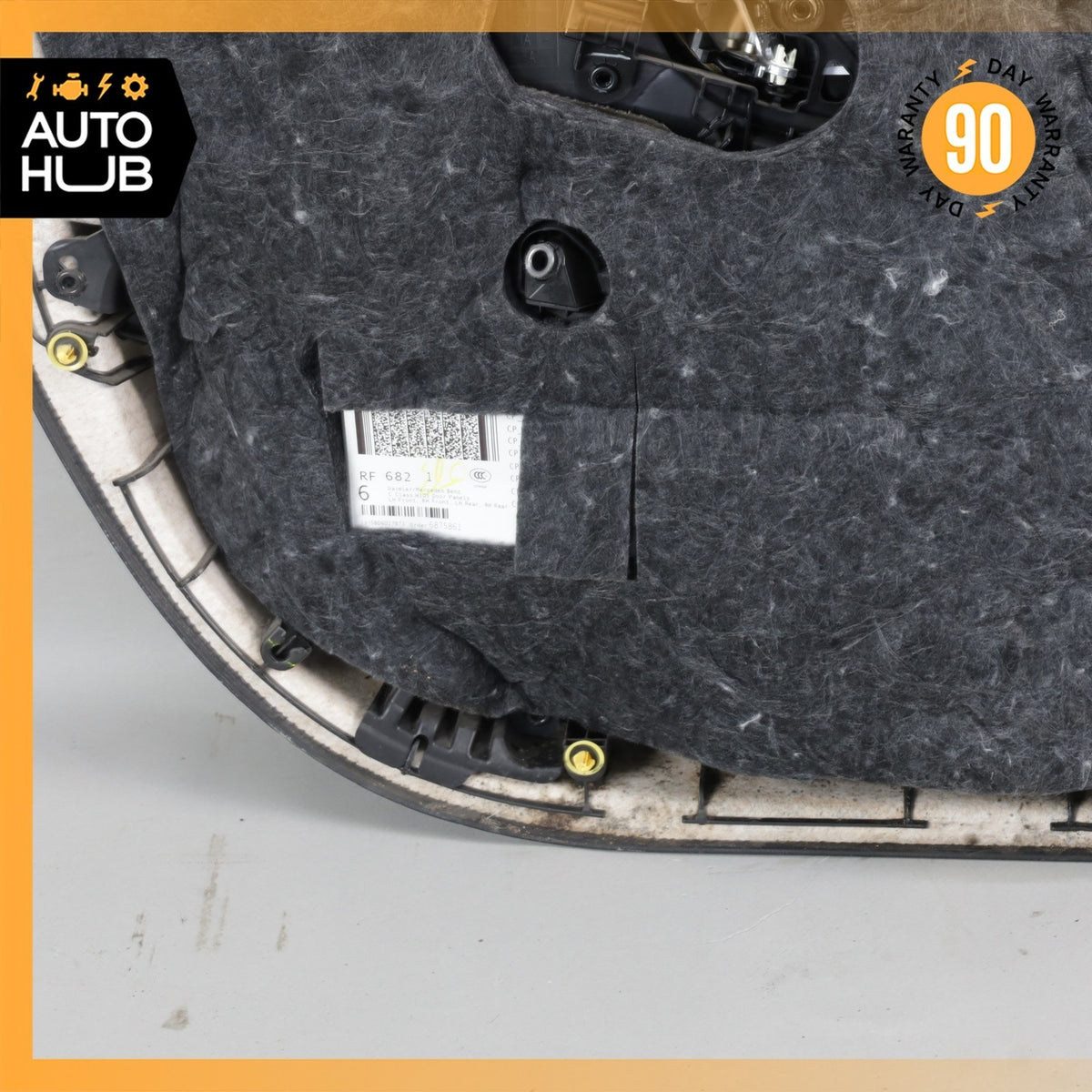 15-18 Mercedes W205 C300 C350e Front Right Side Interior Door Panel OEM - photo 13