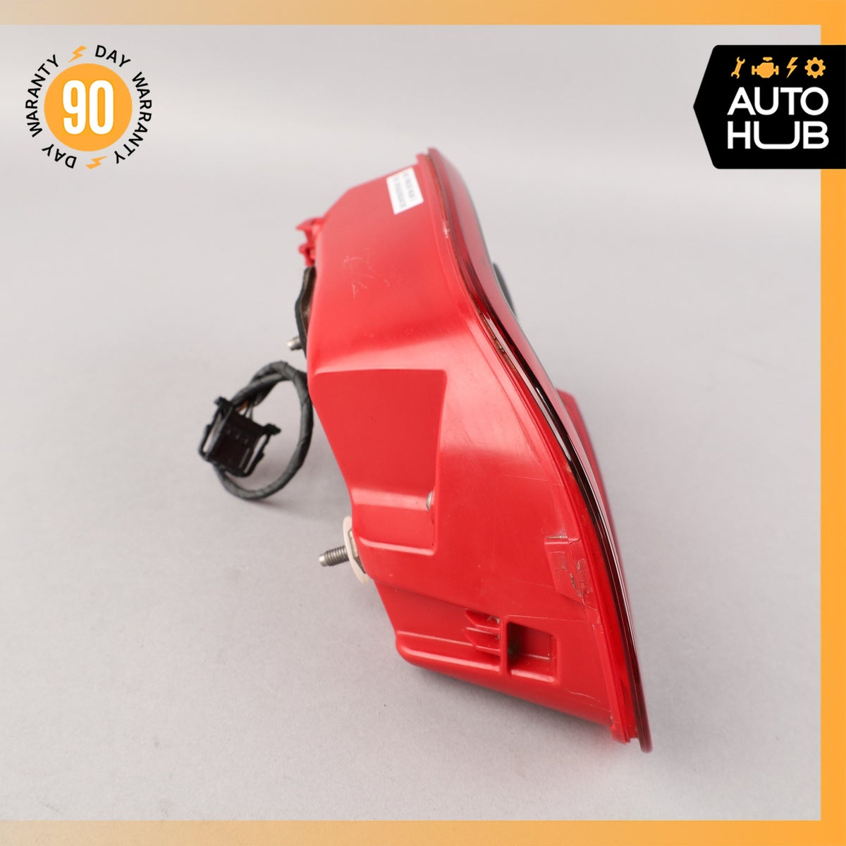 15-18 Porsche Macan 95B Rear Right Passenger Side Inner Tail Light Lamp OEM 74k - photo 11