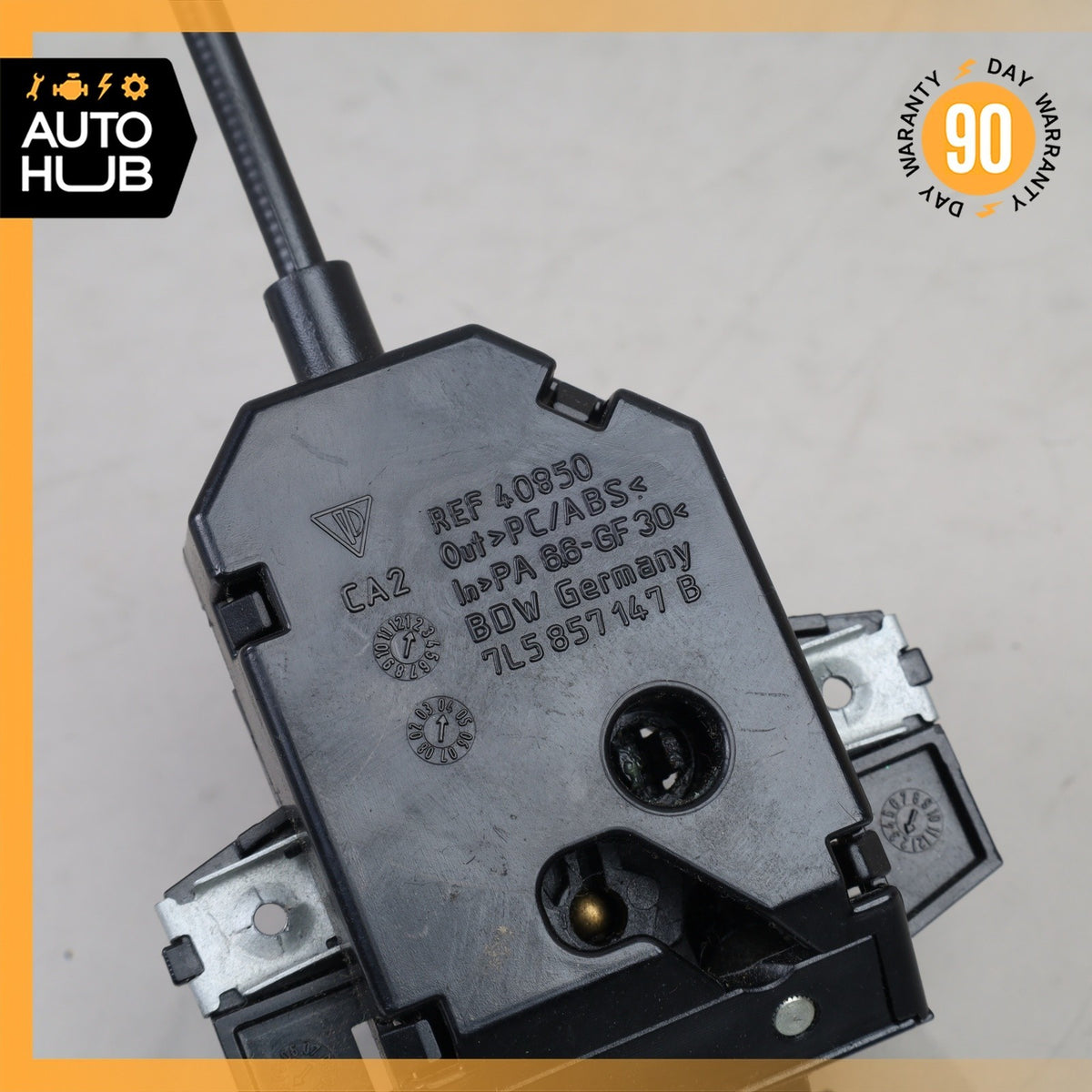 Porsche Cayenne 955 Dashboard Glove Box Compartment Actuator w/ Lock OEM - photo 7