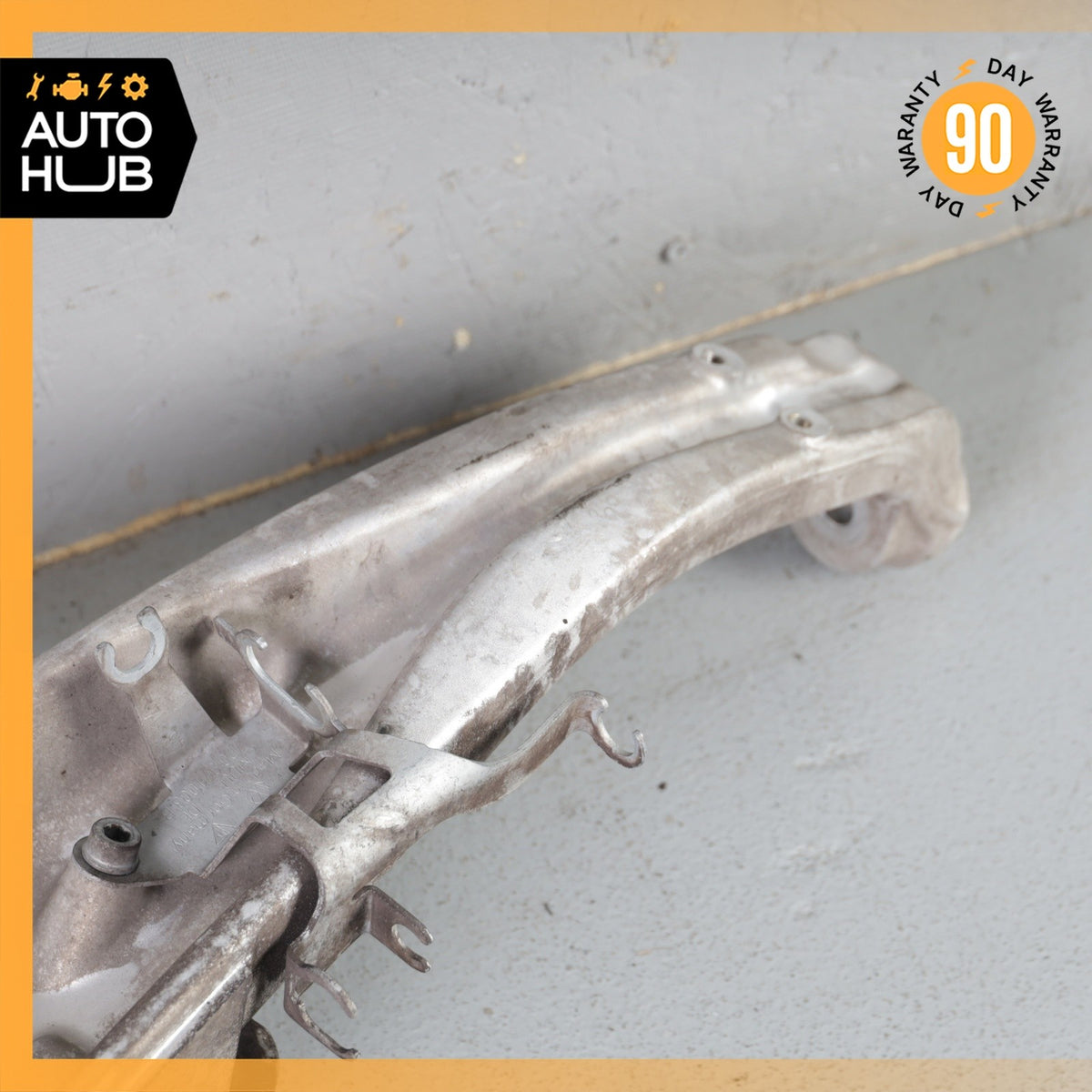 11-18 Porsche Cayenne 958 Front Left Knuckle Spindle 7P0615311B OEM - photo 13